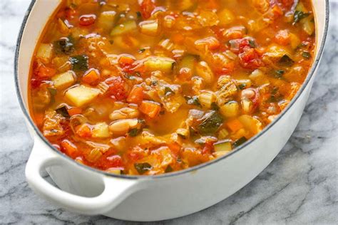 How To Cook Minestrone Soup - Recipes.net