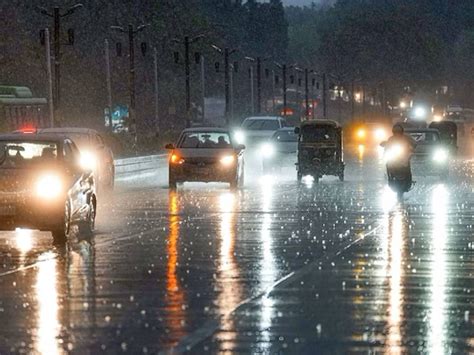 Weather Update Thunderstorm Heavy Rains Lash Delhi Ncr And Parts Of North India Imd Predicts