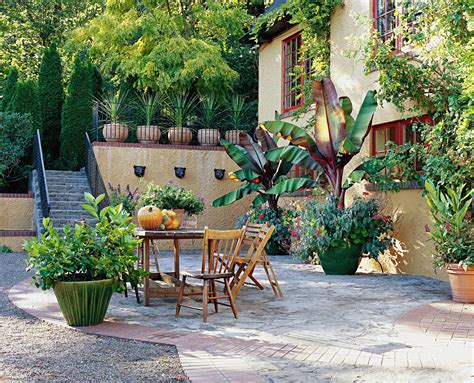 12 Before-and-After Garden Makeovers To Inspire Your Next Project