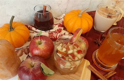 7 Easy Fall Cocktails You Can Make In Your Kitchen Right Now Sugar And Spice