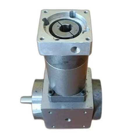 Mild Steel Right Angel Servo Planetary Gearbox For Industrial Power