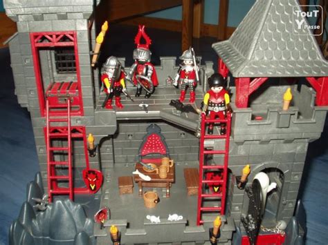 Playmobil Château Forteresse Du Dragon Rouge 3269 Stepindancefr