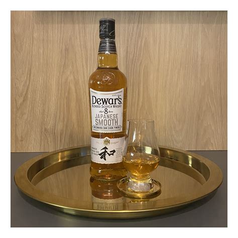 Whisky z japońskiego dębu Mizunara Dewar s Japanese Smooth RECENZJA