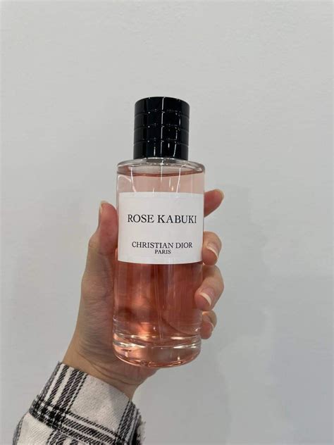 Christian Dior Rose Kabuki Edp 125 Ml Beauty And Personal Care