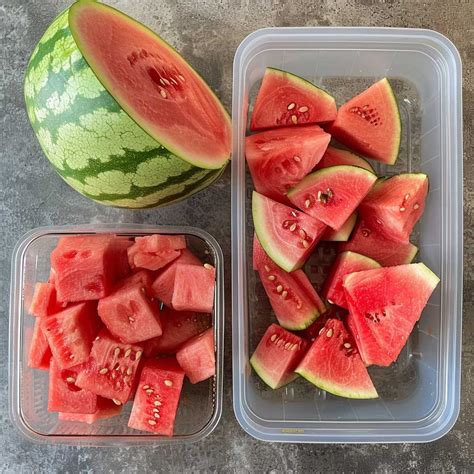 14 Essential Signs On How To Tell If Watermelon Has Gone Bad Hunters Roots