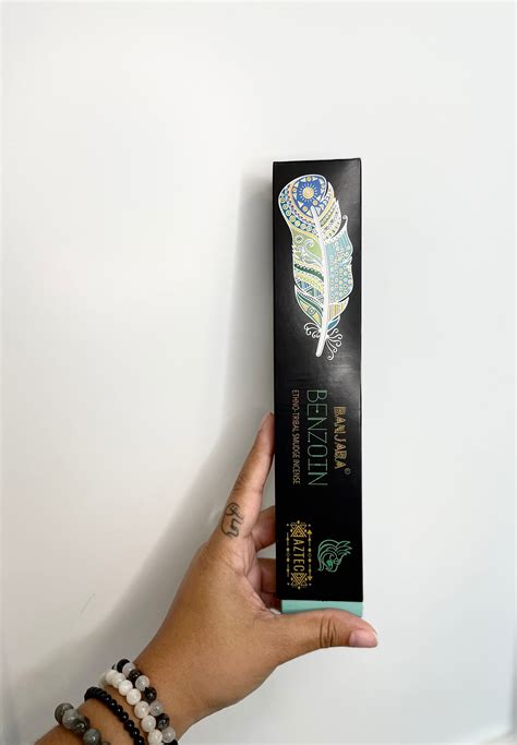 Benzoin Incense Sticks- 15 sticks pack – Spirit + Soul Studio