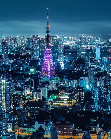 Views of Tokyo tower and Roppongi from Park Hyatt hotel, Japan 🇯🇵 Roppongi, Hyatt Hotels, Park ...