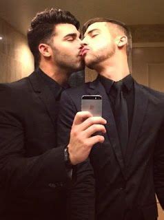 Romantic Photos Romantic Moments Romantic Love Beautiful Love Gay