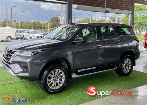 Toyota Fortuner SRV TSS 2024 1266746 SuperCarros