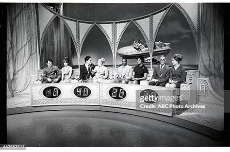 The Newlywed Game Photos And Premium High Res Pictures Getty Images