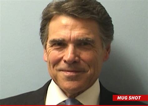 BuzzCanada: Photo: Texas Governor Rick Perry Mugshot