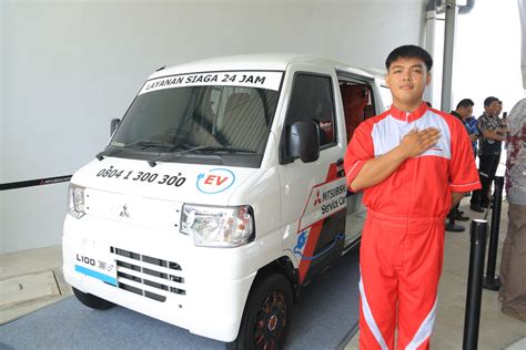 Mar Peresmian Diler Mitsubishi Motors Yang Ke Di Indonesia