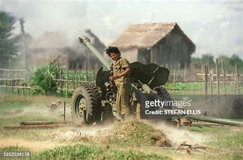 A Cambodian Government Artillery Man Fires A Soviet Made 85mm Filed News Photo Getty Images