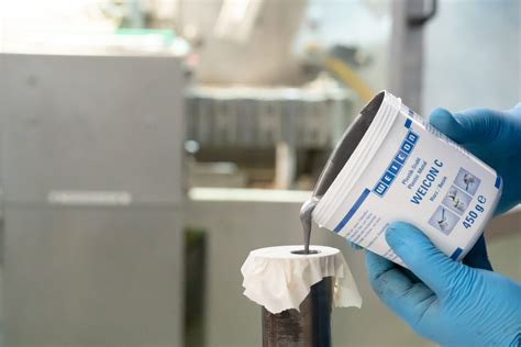 Weicon C Aluminium Filled Epoxy Resin System For Repairs And Moulding