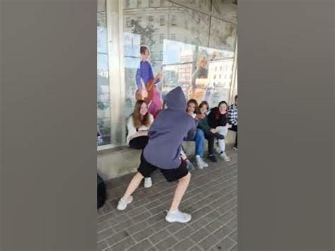 Туса возле ун . Беларусь #music #минск #туса #тусим на беларуси - YouTube