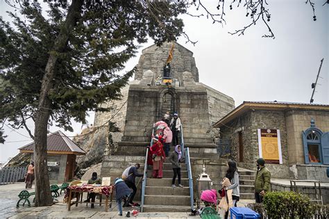 shankaracharya-temple-in-srinagar-6 - Vargis Khan