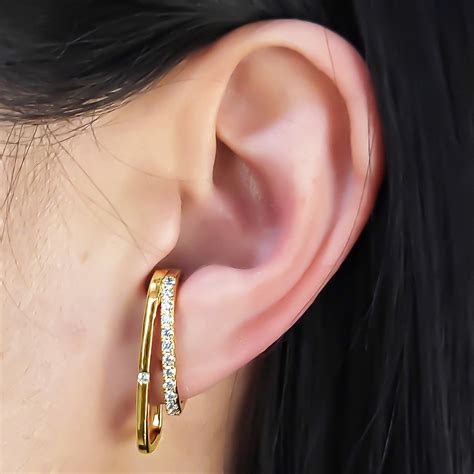 Brinco Piercing Fake Ear Hook Dois Fios Zircônias Folheado a Ouro 18k