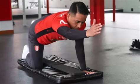 Christian Cueva El plan del comando técnico de la selección peruana