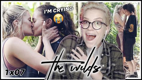 Shelby Toni S First Kiss The Wilds Season Episode Day