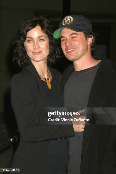 Carrie Ann Moss 2003 Photos And Premium High Res Pictures Getty Images