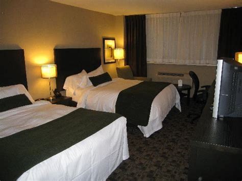 desk area - Picture of Delta Hotels by Marriott Beausejour, Moncton - TripAdvisor