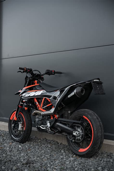 KTM 690 SMC R Graphics Kit 2019 2024 7 Supermofools