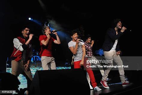 71 One Direction Up All Night Tour Stock Photos, High-Res Pictures, and ...