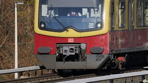 Versp Tungen Und Ausf Lle Bei Berliner S Bahn Wegen Signalst Rung