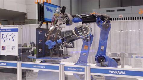 Yaskawa Spot Welding Robots Youtube