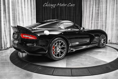 Used 2015 Dodge Viper GT Coupe Only 2k Miles Exterior Carbon Fiber Pkg