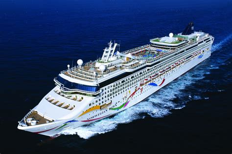 Norwegian Dawn Ship Details - Cruise Spotlight