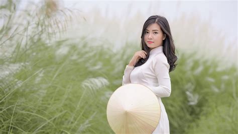 Hot girlLê Thị Phương Thảo Đỏ Trắng Dep Pro Vn