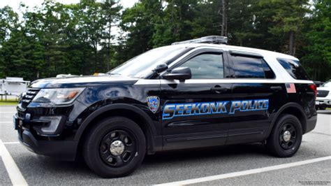 Seekonk Police Photos - PublicServiceVehicles.com