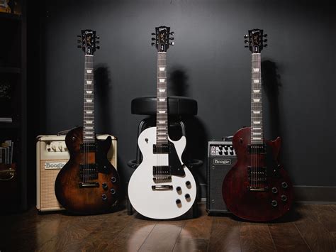 Gibsons New 2000 Les Paul Modern Studio Blends Classic Features With