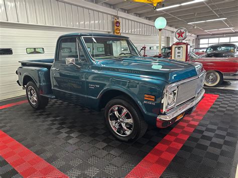 1972 Chevrolet C10 Stepside Cruisin Classics