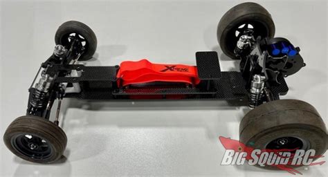 Xtreme Racing Dual Threat Carbon Fiber Drag Chassis For Rustler Slash