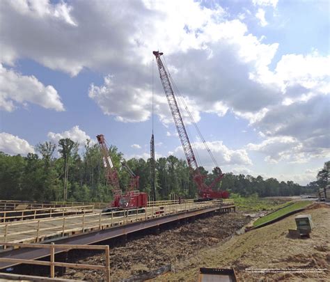 Grue Treillis Mlc Manitowoc Cranes Sur Chenilles Fl Che