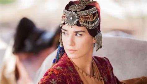 Ertugrul Actress Burcu Kiratli Looks Gorgeous In Latest Photos