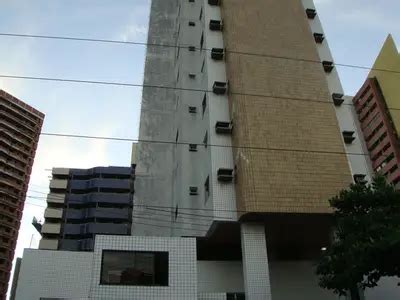 Condomínio Edifício Irmão Cardoso Linhares Rua Carlos Vasconcelos