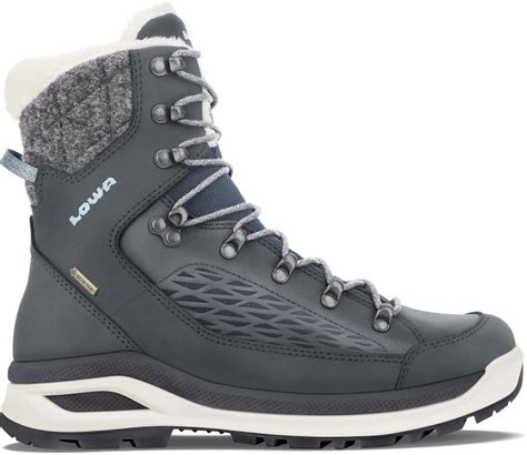 LOWA Renegade Evo Ice GTX Women Unterwegs