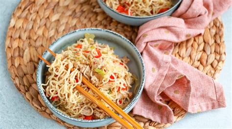 Ramen Noedels Met Kip Super Snel Klaar Lekker En Simpel