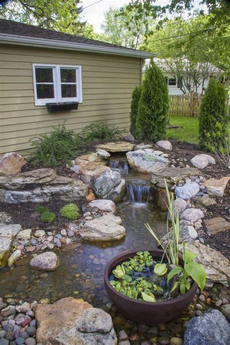 28 Best Beautiful Water Garden Ideas