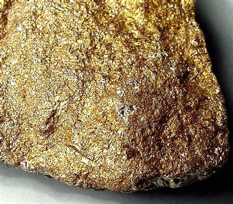 Chalcopyrite 10 - Cochise College Geology