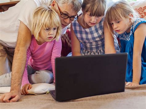 Parental Control Proteggere I Bambini Dai Pericoli Di Internet Donna