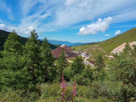 Paisaje De Las Monta As De Altai Rusia Visi N Desde La Zona De