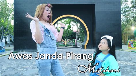 Awas Janda Pirang Matahari Official Music Video Youtube