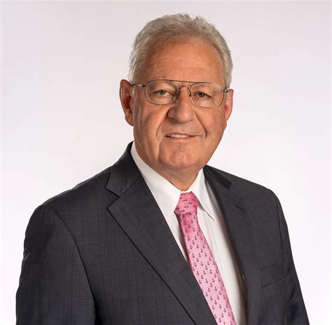 Dr. Richard J. Bruneteau, MD | Omaha, NE | Plastic Surgery