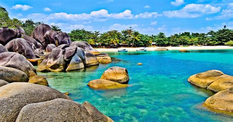 the beauty of Tanjung Tinggi beach, Laskar Pelangi, Belitung, Indonesia ...