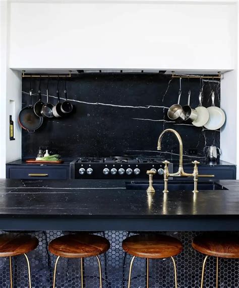 50 Brilliant Black Kitchen Countertops For A Modern Look