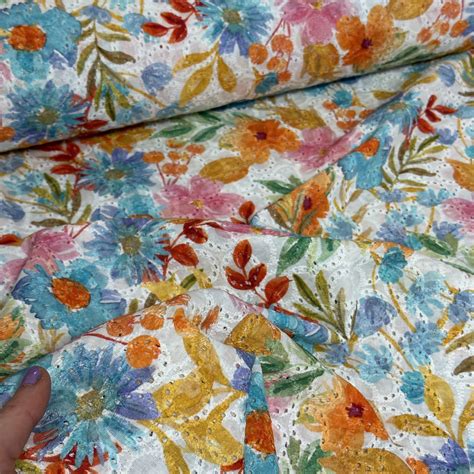 Katoenen Broderie Bloemen Multicolor Van Schie Raamdecoratie En Stoffen